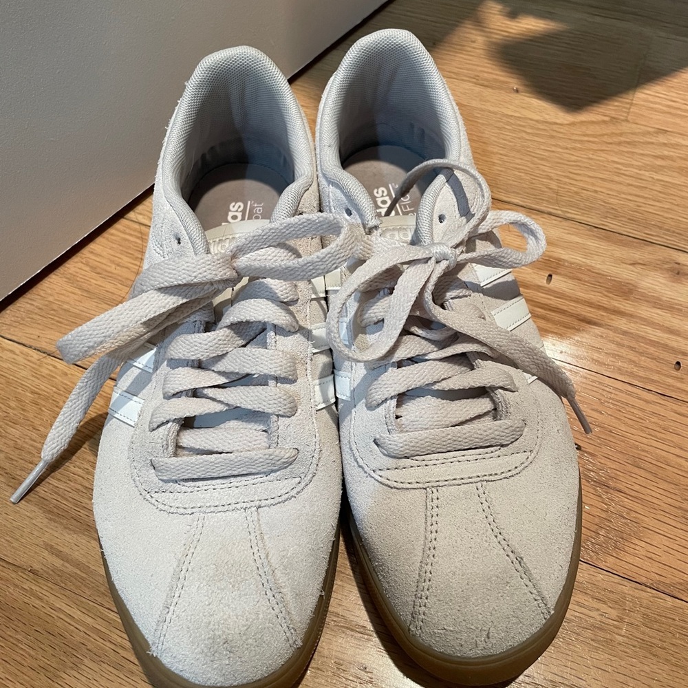 Adidas Court Sneakers 7